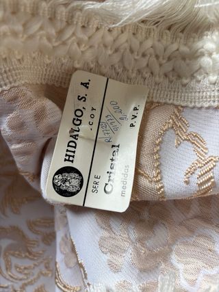 Colcha Vintage Jacquard Oro y Blanco