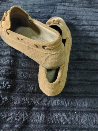 Náuticos de piel con pocó uso,comodisimos.