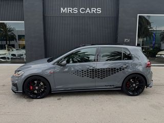 Volkswagen Golf TCR AKRAPOVIC 2020