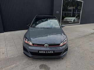 Volkswagen Golf TCR AKRAPOVIC 2020