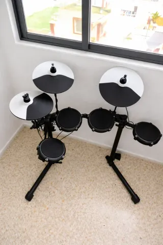 Batería Electrónica Infantil Marca Alesis