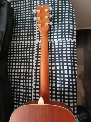 Guitarra Acústica Harley Benton