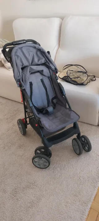 Silla de paseo LIONELO Emma Plus