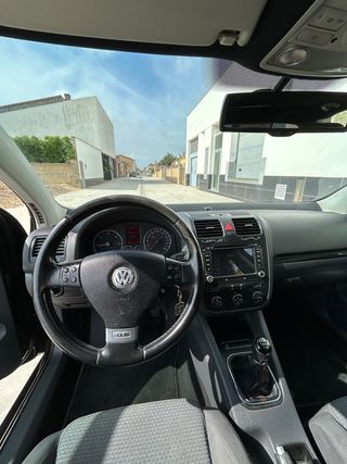 Volkswagen Golf GT Sport 2.0 TDI