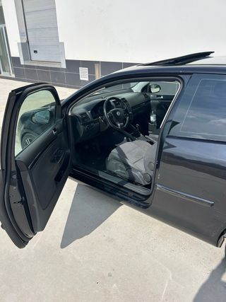 Volkswagen Golf GT Sport 2.0 TDI