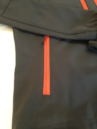 Chaqueta cortavientos Decathlon niño 12-13 años