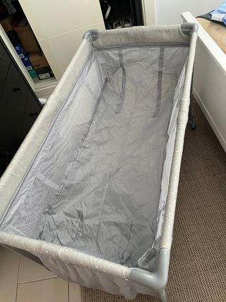 Cuna de viaje doble altura