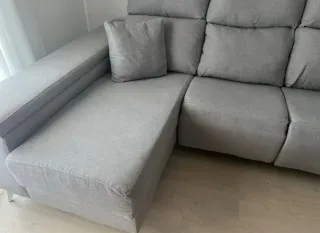 Sofá eléctrico gris tela