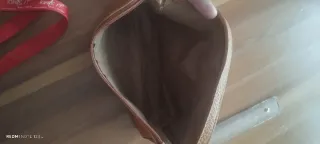 Bolso de piel marrón