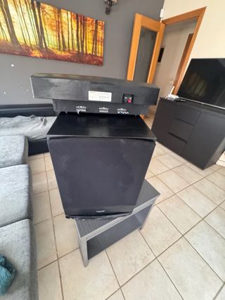Equipo de sonido: Barra Bose, Amplificador Denon