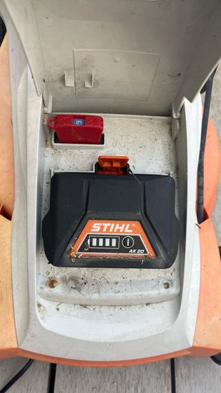 Cortacésped eléctrico a batería