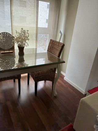 Silla de mimbre maciza