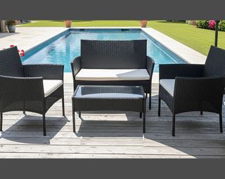 Conjunto Ratan 2 Sillones, Sofá y Mesa