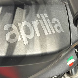 APRILIA Shiver 900