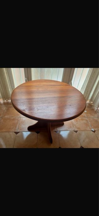 Mesa redonda de madera maciza 1m