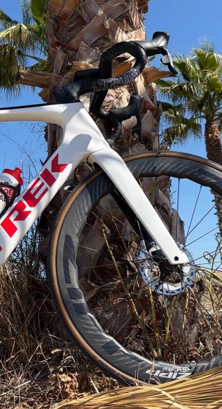 Bicicleta Trek Madone SLR6 Gen 7 SRAM Red AXS t58