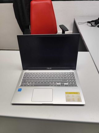 Portátil ASUS Intel Core i3 11ª Gen 8GB RAM 256GB