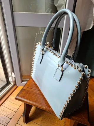 Borsetta donna con borchie oro con tracolla