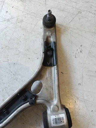 Brazo Suspensión Izquierdo Mercedes A45 AMG