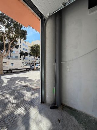 Puerta de garaje eléctrica 2,40m x 2,87m