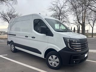 Nissan Interstar 2025