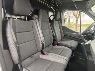 Nissan Interstar 2025