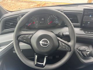 Nissan Interstar 2025