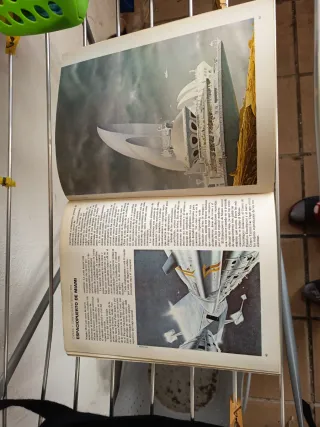 Libro naves espaciales 2000 a 2100.