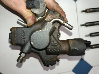 Bomba e Inyectores PSA 2.0 HDI RHJ