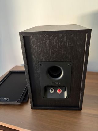 Sistema de música Philips TAM8905