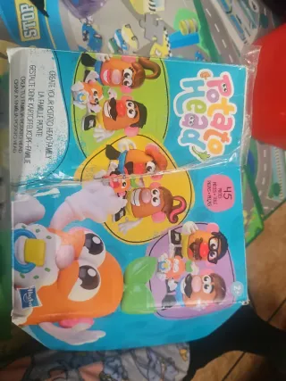 Familia Potato Head con bebé