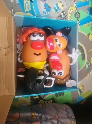 Familia Potato Head con bebé