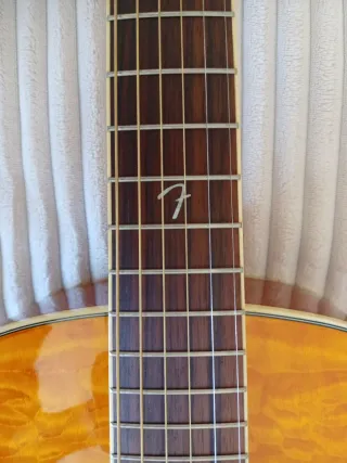 Guitarra Fender GDO 300 Acústica