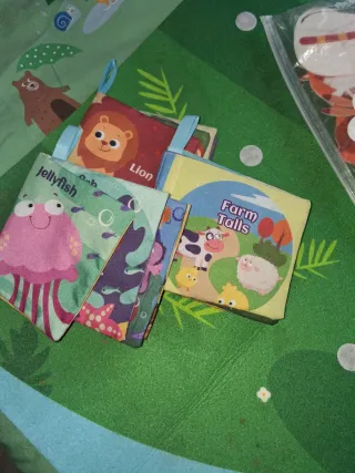 Lote de juguetes educativos. Osito fischer price