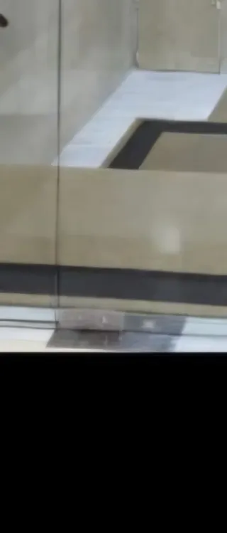 Puertas de Cristal Templado 10mm + Herrajes Casma