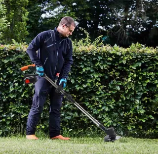 Desbrozadora 21V con 2 baterías