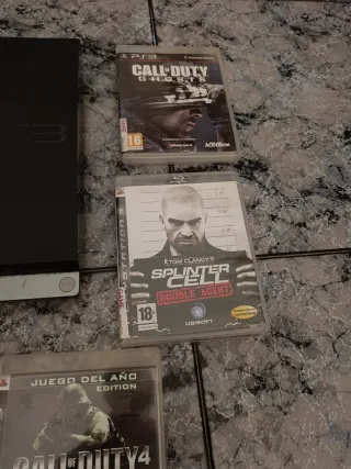 Consola PS3 Negra + Mando y 6 Juegos