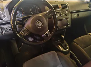 Volkswagen Touran 2013