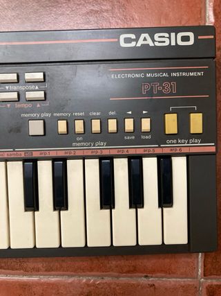 Casio PT-31 Teclado Electrónico Musical