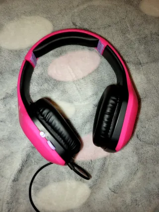 Cascos Gaming Trust Rosas