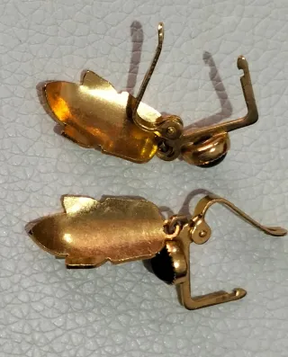 Orecchini pendenti con pietra ametista