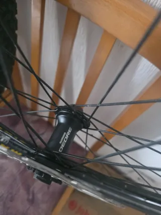 Ruedas 27.5 mavic buje shimano deore negociable