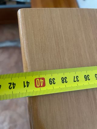 Cómoda de haya plastificada con guias metálicas