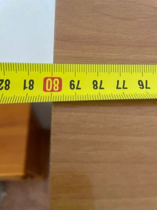 Cómoda de haya plastificada con guias metálicas