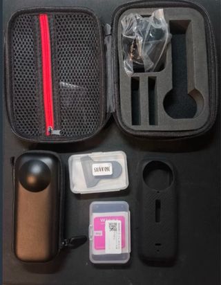 Insta360 X4 8K+ Kit motero