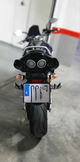 Suzuki GSR 600 (2006)