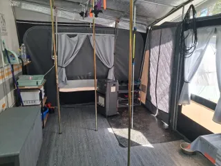 Caravana Knaus Sudwind 485