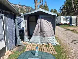 Caravana Knaus Sudwind 485