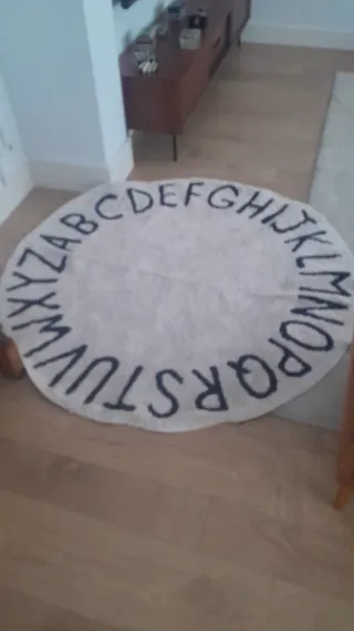 Alfombra infantil Lorena Canals ABC lavable