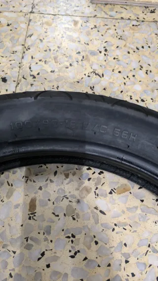 Neumático Pirelli Sport Demon 100/90-18